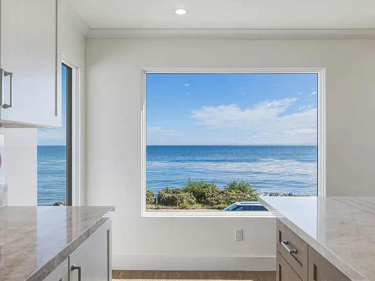 775 Ocean View Blvd — Photo 10