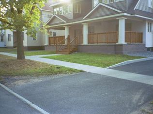 330 Green St APT HO3, Syracuse, NY 13203
