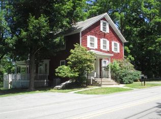 699 Ridgebury Rd, Slate Hill, NY 10973