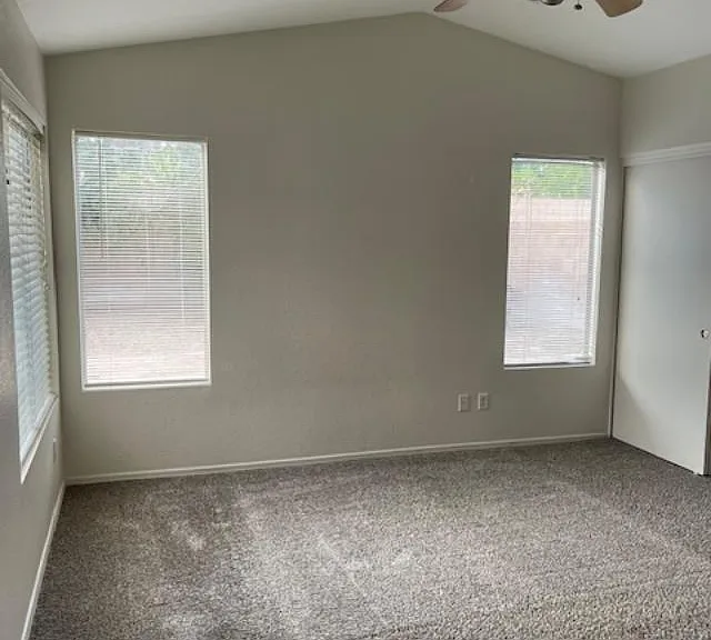 8006 W Adam Ave — Photo 9