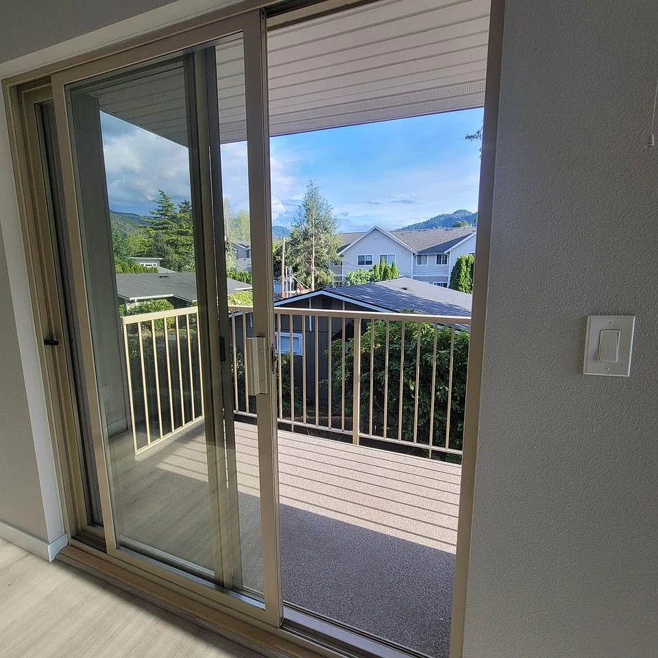 2 bed, 1200 sqft, $2,975 — Photo 4