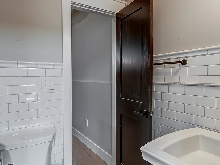 1523 W Cary St #9I — Photo 13