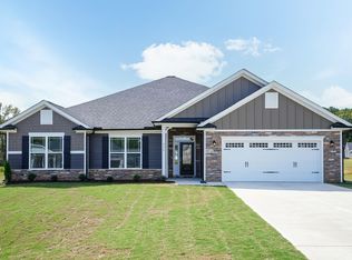 572 Glenkirk Pl, Garner, NC 27529
