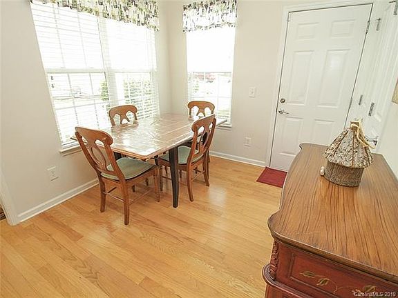 4th image of 18029 Owl Ct