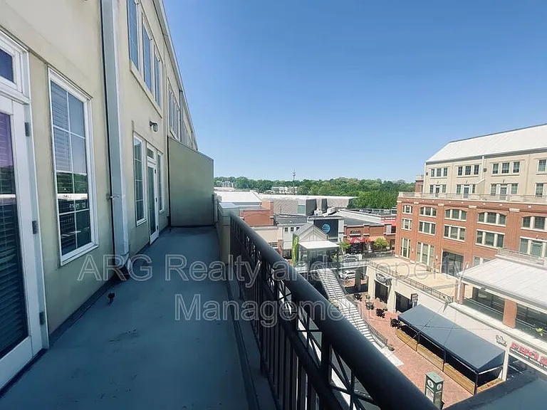 265 18th St NW #2431 — Photo 21