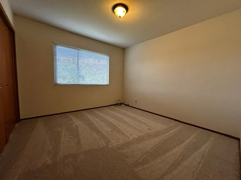 939 Lexington Ave #12 — Photo 19