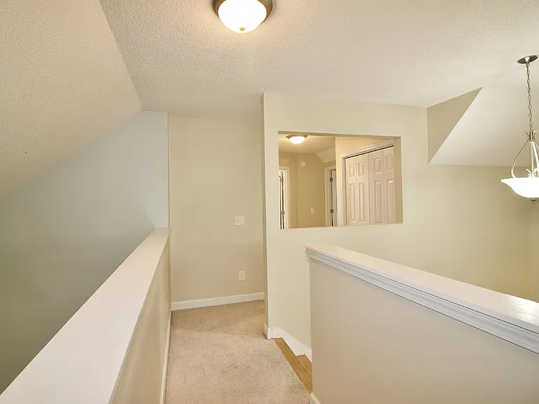129 Lori Ln — Photo 43