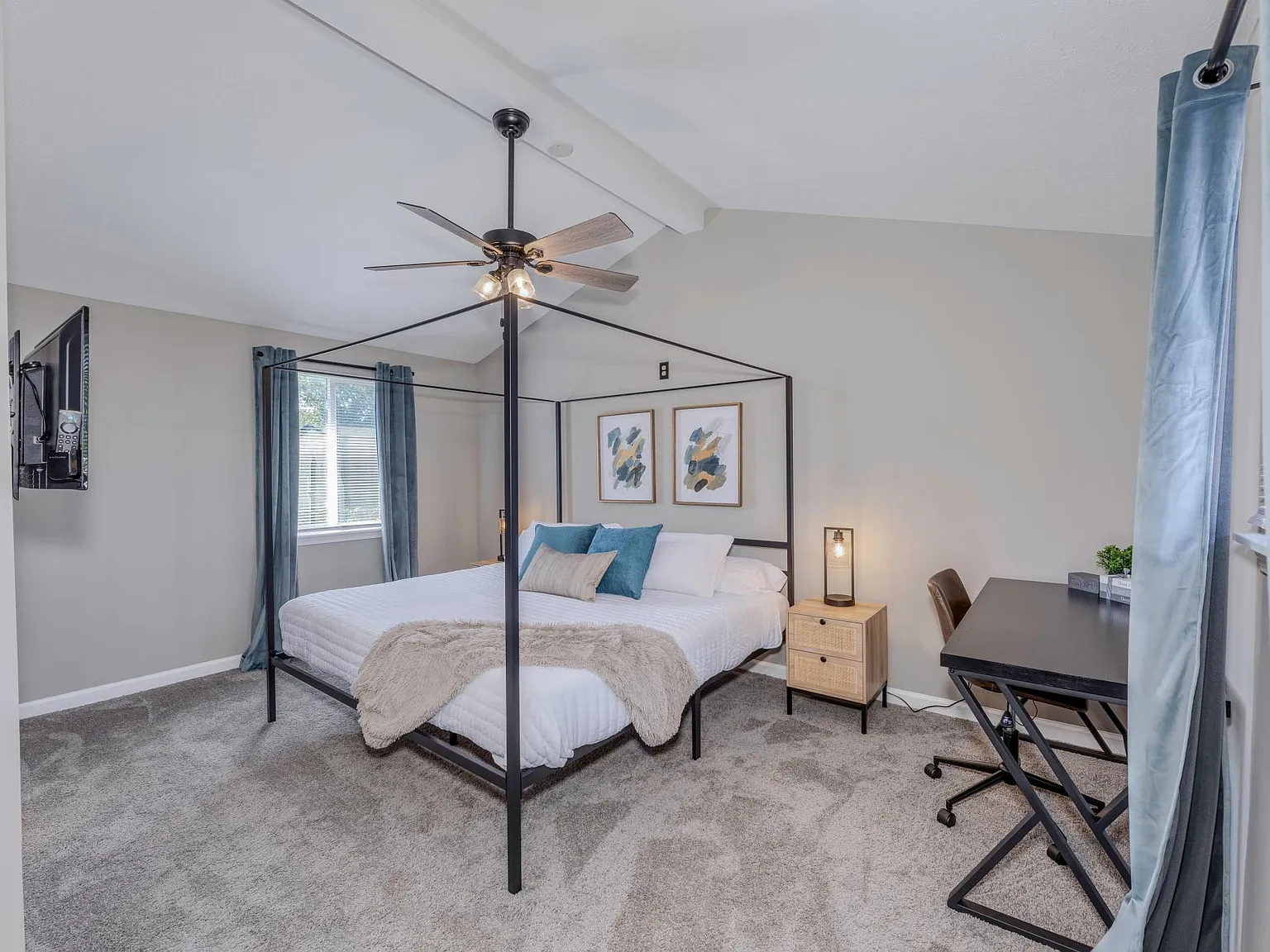 8126 Xenia Dr — Photo 3