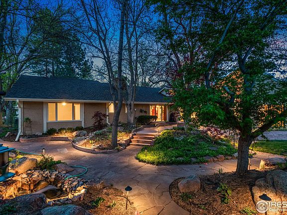 5th image of 1125 Fox Hill Dr