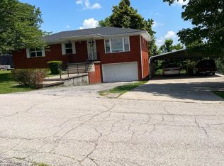 115 Crestview Rd, Berea, KY 40403