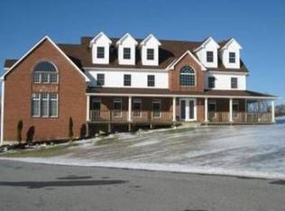 70 Cunningham Dr, Lagrangeville, NY 12540