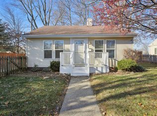 807 N Harris Ave, Champaign, IL 61820