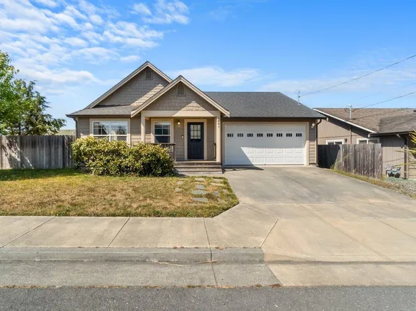 1843 S Gwin Rd, McKinleyville, CA 95519