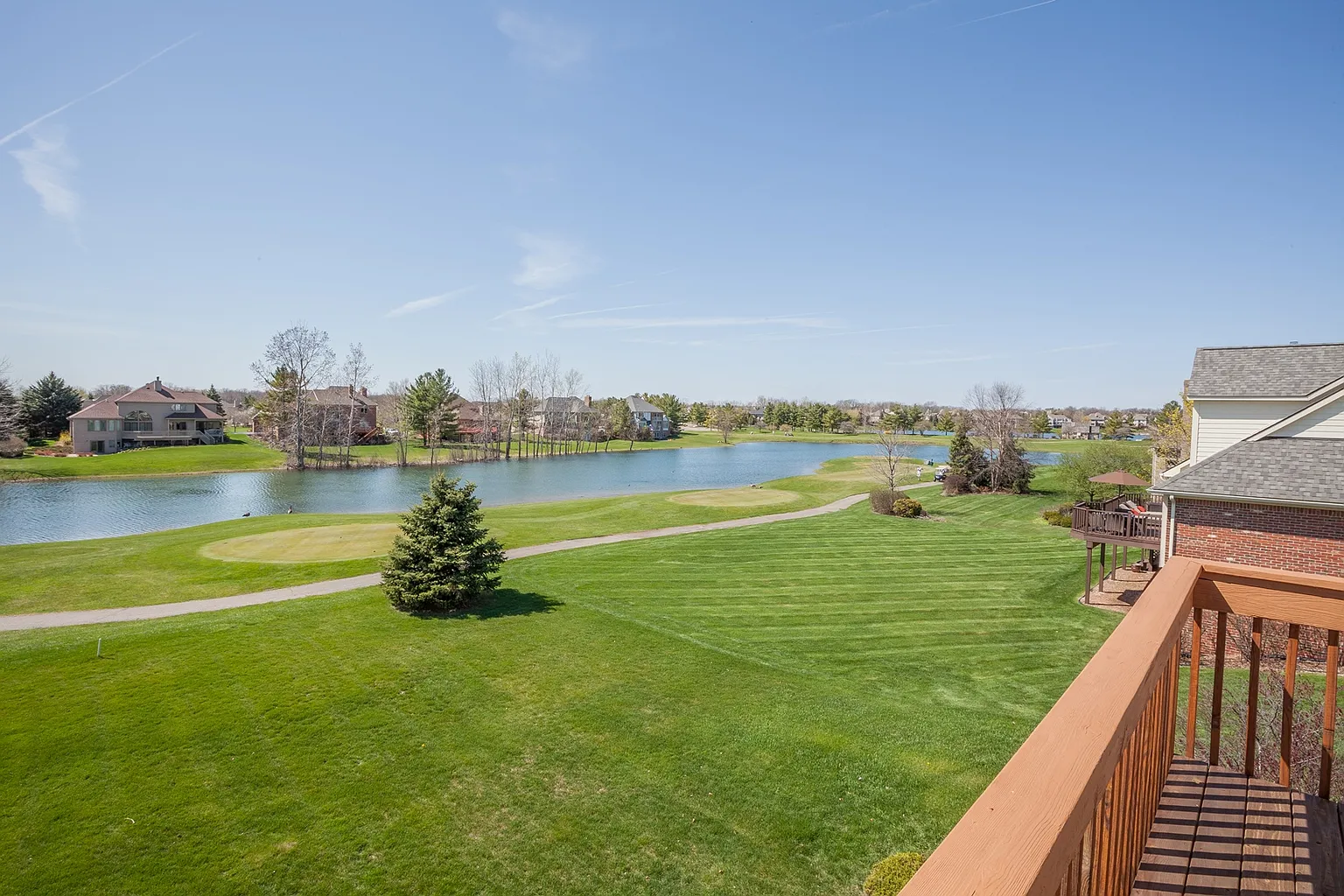 4770 Lohr Rd photo 1