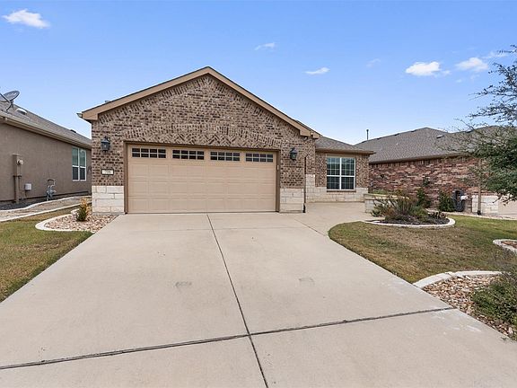 3rd image of 706 Kite Rdg