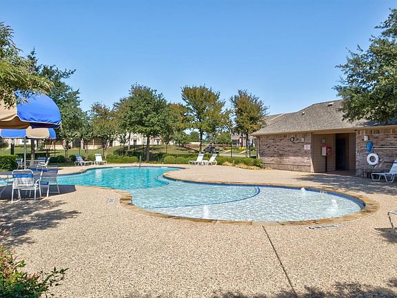 3rd image of 3025 Peyton Brook Dr