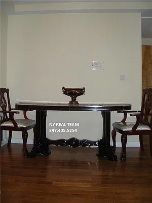 Rented by Real Team Brokerage | media 22