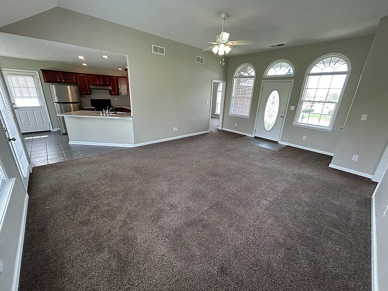 200 Weil Ln #2 — Photo 4