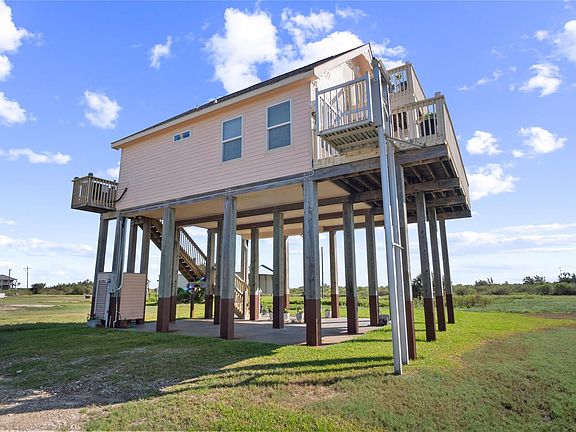 2nd image of 1044 Waco Rd