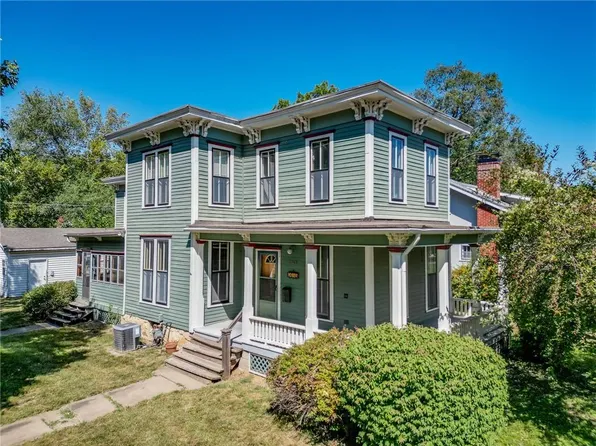 2045 New Hampshire St, Lawrence, KS 66046