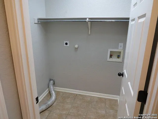 519 Ginsberg Dr — Photo 11
