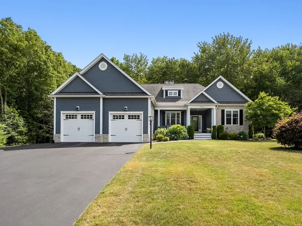 76 Avalon Dr, Attleboro, MA 02703