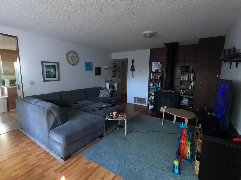 533 Scripps Dr — Photo 6