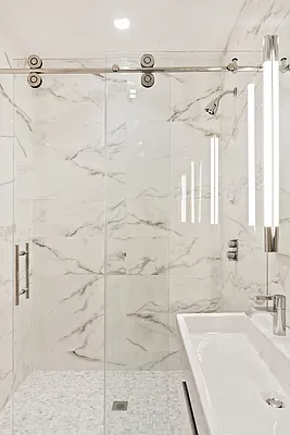 Rented by Compass | media 22