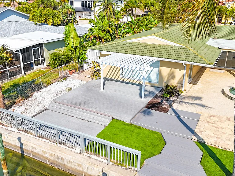 482 Hermosita Dr — Photo 31