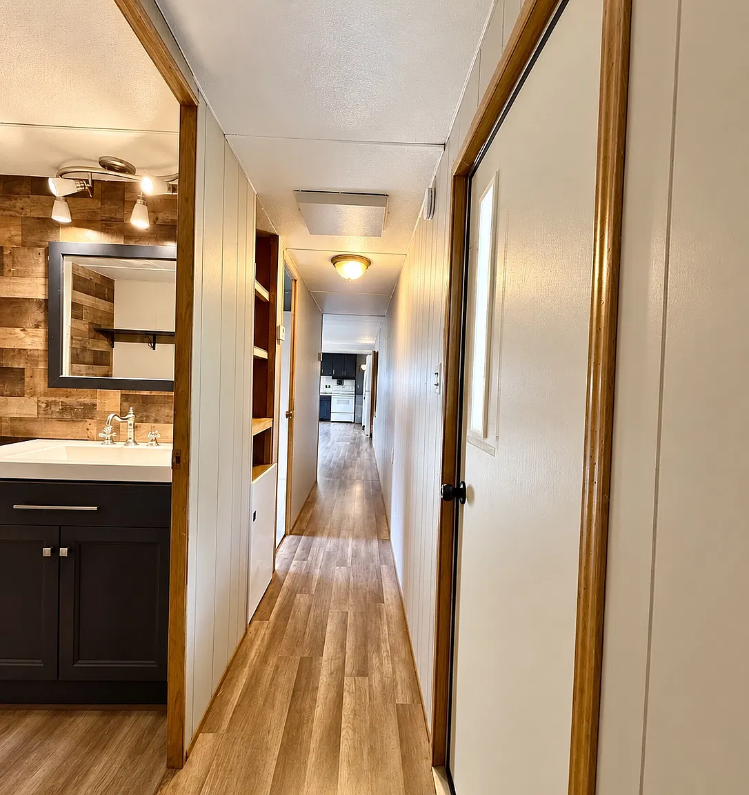 2 bed, 720 sqft, $1,500 — Photo 4