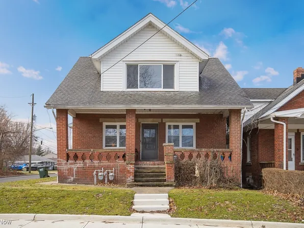 1738 E 296th St, Wickliffe, OH 44092
