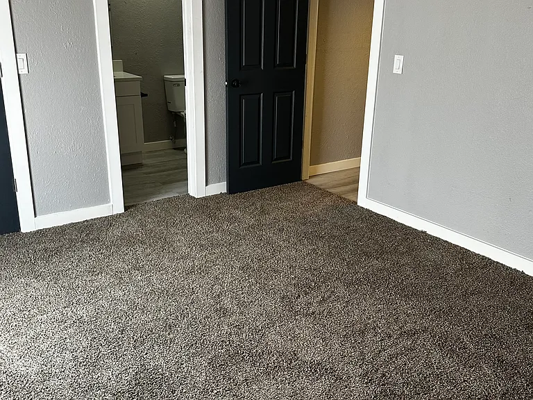 1200 N Cedar Ave #424 — Photo 16