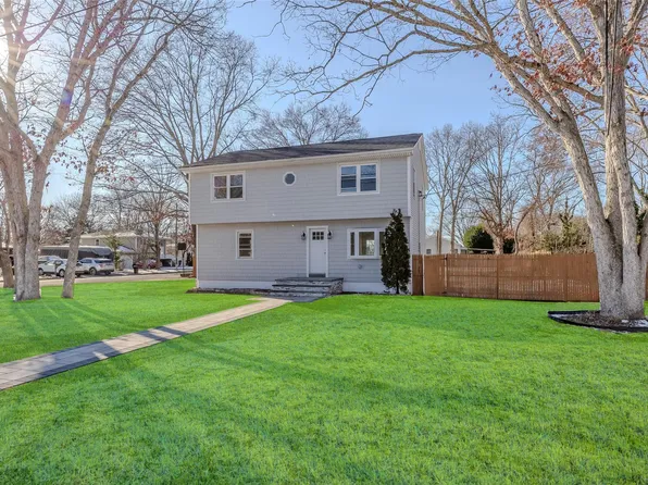 1908 Julia Goldbach Avenue, Ronkonkoma, NY 11779