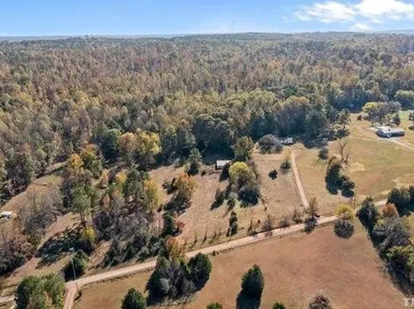 106 Country Routt Brown Rd #1, Pittsboro, NC 27312