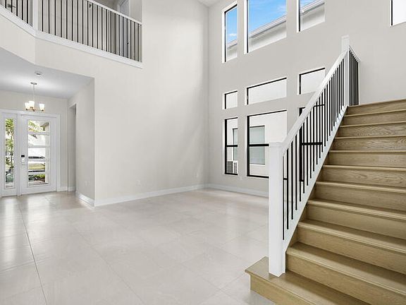 3rd image of 20414 SW Juniper Ave