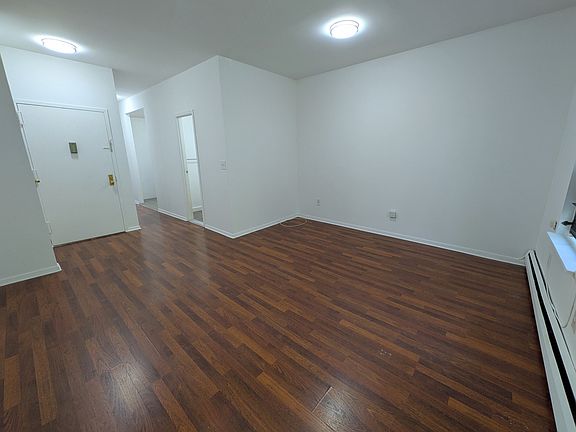 4th image of 615 Grand Ave APT 2