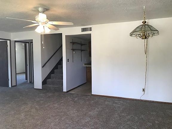 4th image of 1007 E Aspen Pl