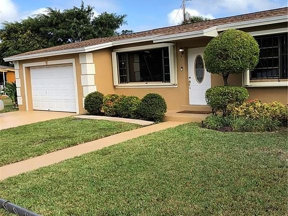 Home For Sale In Carol City
