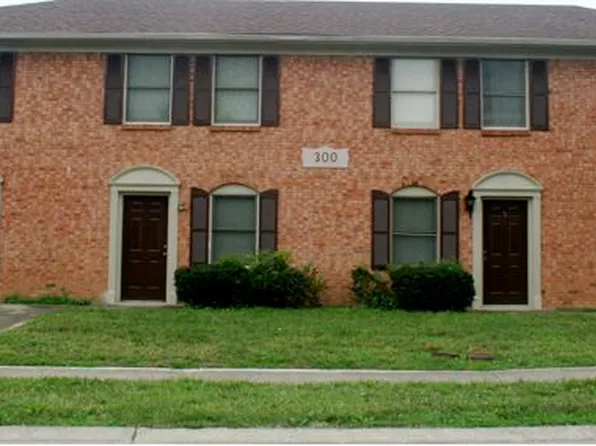 300 Churchill Dr, Richmond, KY