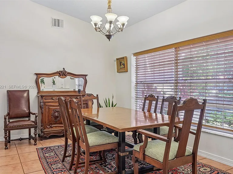 13100 NW 11th Dr — Photo 16