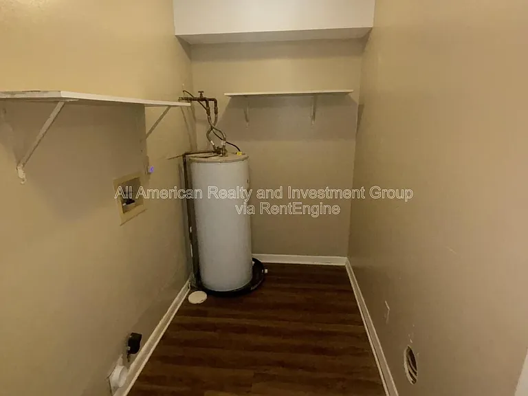 146 Alabama Ave NW #B — Photo 4