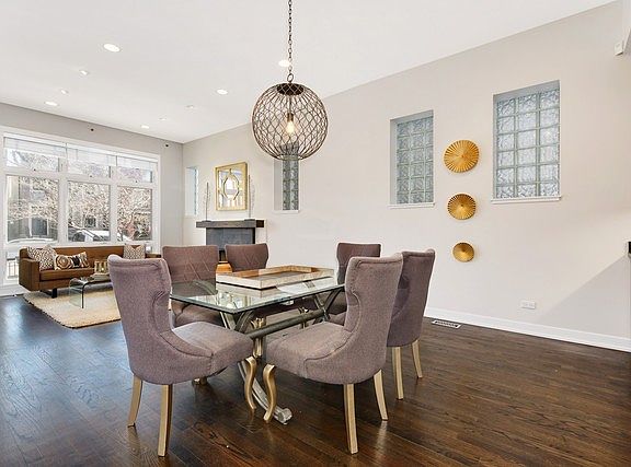 2nd image of 1934 N Wolcott Ave