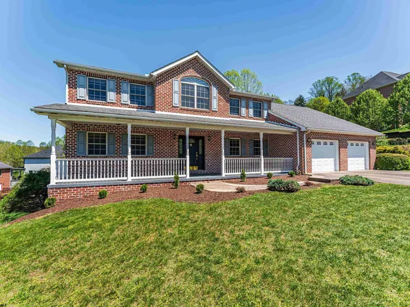 206 Rivercrest Dr, Morgantown, WV 26508