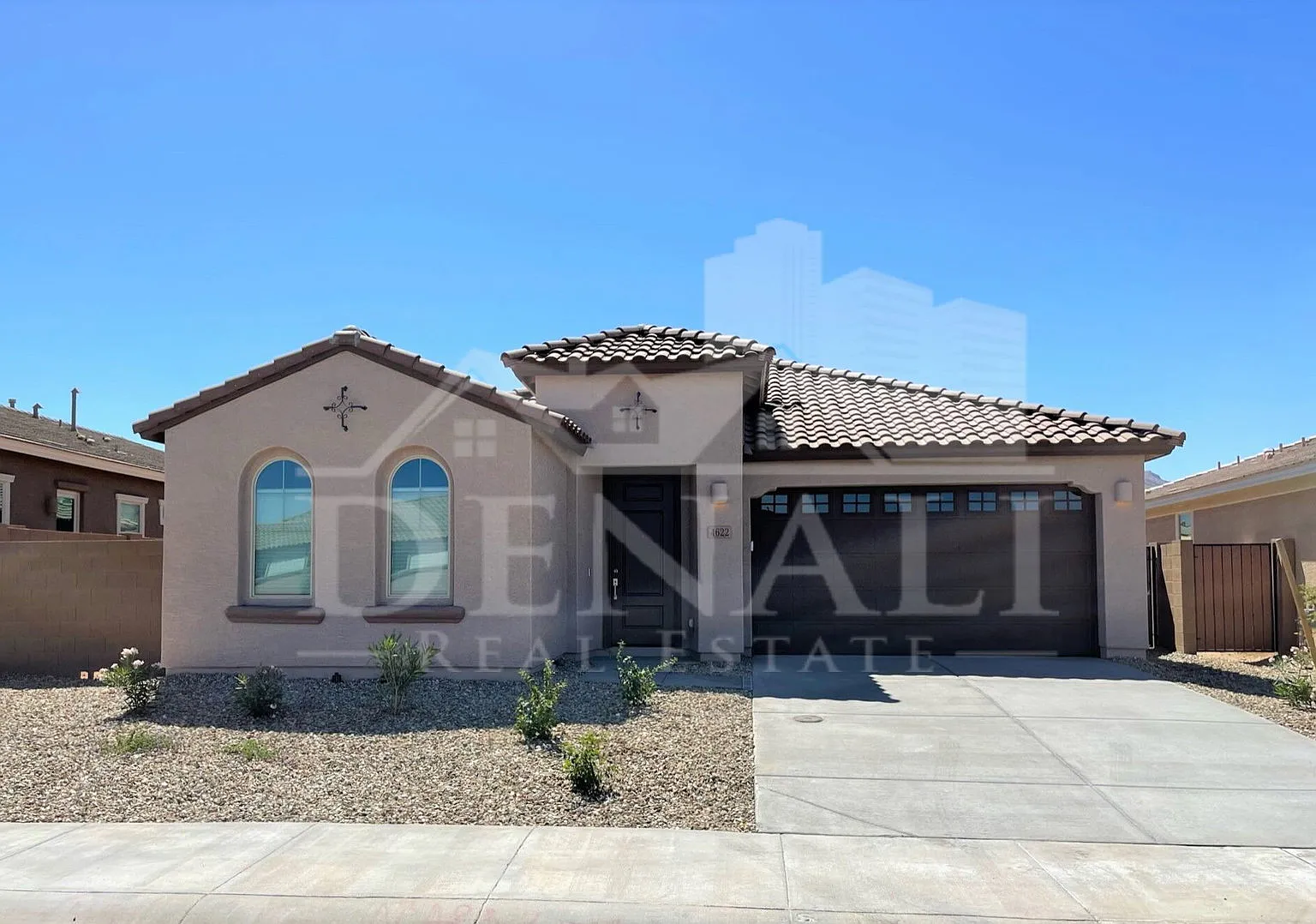 3 bed, 2.5 bath, 1761 sqft, $1,995 — Photo 1
