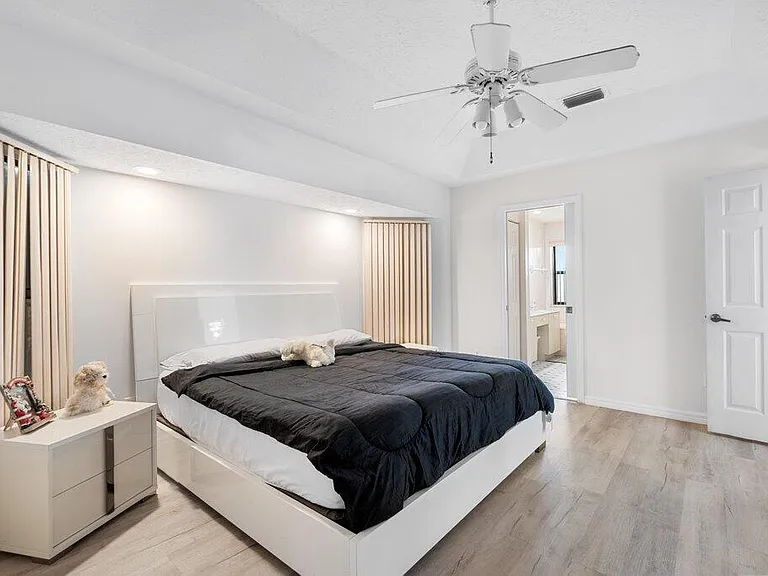 434 SW Jeanne Ave — Photo 43