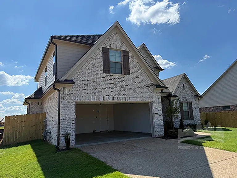 340 Chesnut Ridge Cv — Photo 2