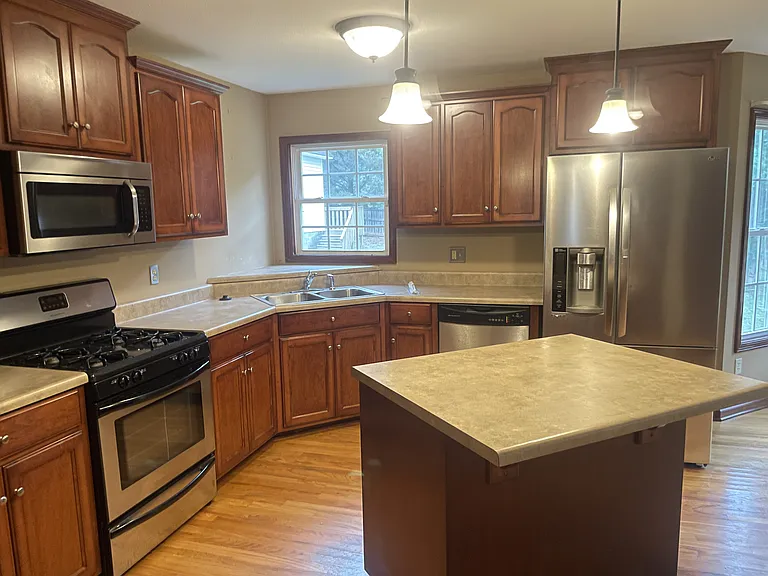 1185 Eller Wood Dr — Photo 15