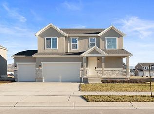 5470 N Saddle Stone Dr, Eagle Mountain, UT 84005