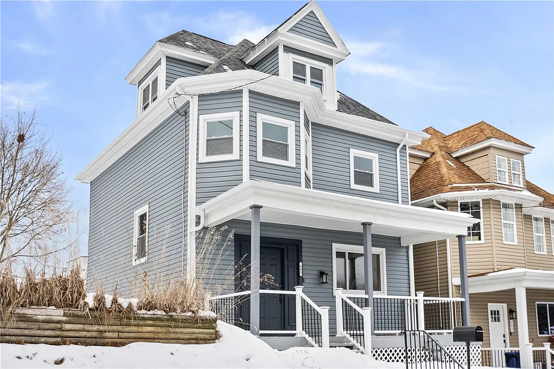 443 N School St photo 1