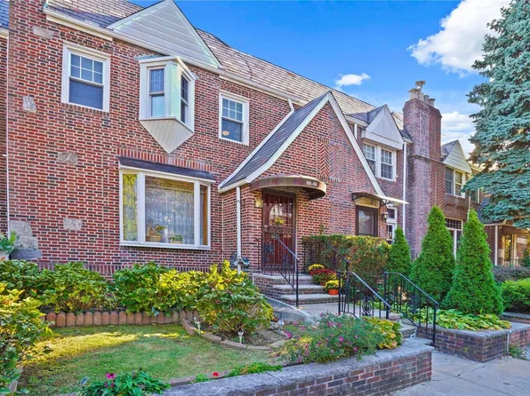 88-48 Rutledge Avenue, Glendale, NY 11385